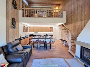 Apartment Balcon des Alpes 24 by Interhome