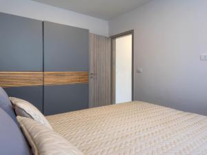 Apartment Nena-1 by Interhome