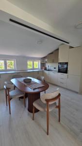 Square View Apartment Center Niksic