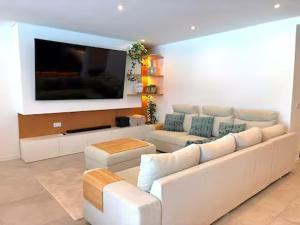 Sunny Vilamoura Villa