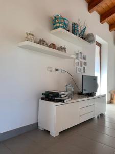 Elegant sea-view villa with private garden