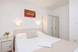 Apartments Ineta