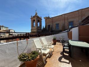 SE289 - Montemarciano, trilocale con ampia terrazza con vista