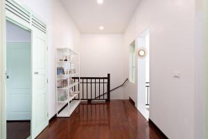 Heritage Family Home Spacious & Central Location