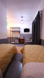 Hotel Antigone