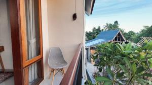Nau Corner House