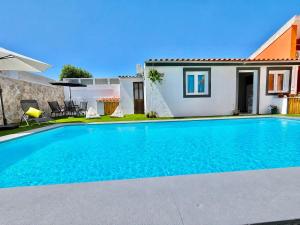 IN-Cascais - Suite Deluxe with Terrace & Villa with Pool
