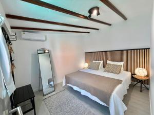 IN-Cascais - Suite Deluxe with Terrace & Villa with Pool