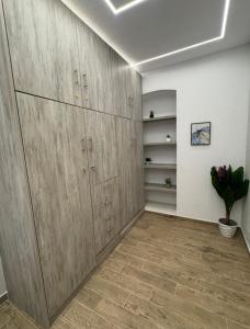 Downtown ViAlla Studio