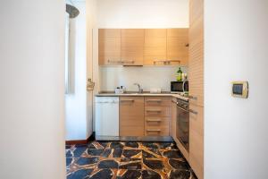 -Centro-Piazza Castello- Luxury Suite for 4 with Wi-Fi