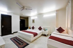 Hotel Legend International -Just a min walk from New Delhi Railway Station