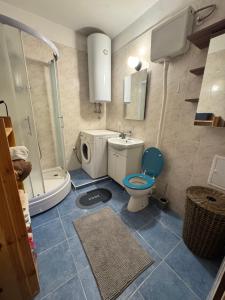 Comfortable friendly apartment 5min from the beach
