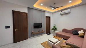 Carvaan Homestay 2BHK Flat Near Mahakal Mandir