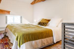 B&B / Chambres d'hotes Domaine De Roucayrols : photos des chambres