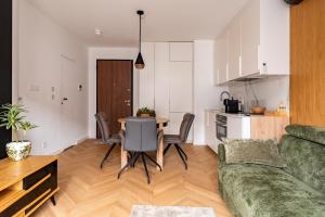 Nadmotławie Riverside Prestige Apartment by BookingHost