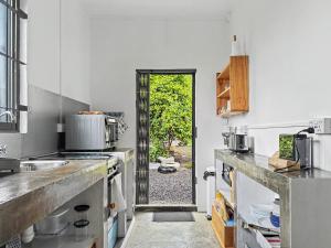 2BR Ground-Floor Flat - AC - La Gaulette