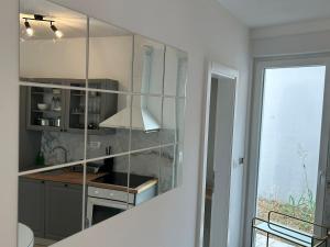 Huge Garden Cozy Apartment with jacuzzi