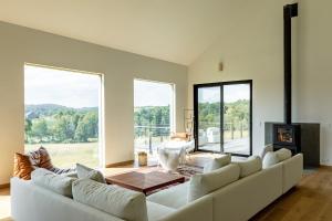 The Rye House - Paradise with Pool and Hot Tub