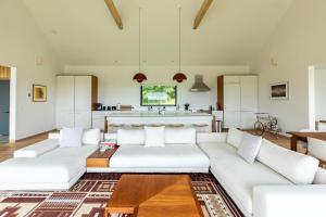 The Rye House - Paradise with Pool and Hot Tub