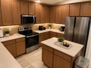 Disney Pool, Villa, Sleeps 13, Game Room