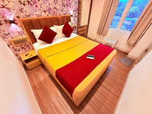 Hotel Iris Inn - Near Lodha Palava, Dombivali