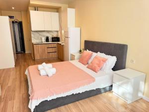 AquaView Lux Apartment Beach & Pool