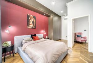 Andrassy Ave Splendor Luxe Art Loft nr the Opera Oktogon