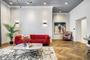 Andrassy Ave Splendor Luxe Art Loft nr the Opera Oktogon
