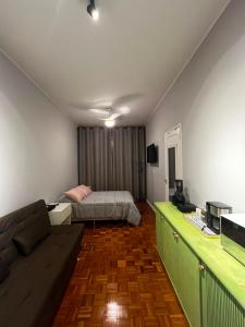 Loft charmoso e bem localizado