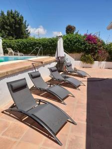 Family Villa Pool Sea Views & Walk to Beach