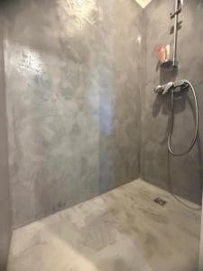 Studio N7 Tout Confort avec Balcon