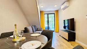 HolidayHomePL Sea & Forest B417 z sypialnią, basen, spa, gym GRATIS
