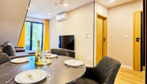 HolidayHomePL Sea & Forest B417 z sypialnią, basen, spa, gym GRATIS