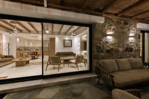 Naxos Royal Villas