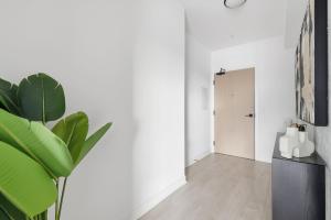 Modern Escape with Panoramic Views