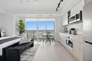 Modern Escape with Panoramic Views
