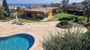 Bela Vista townhouse with pool