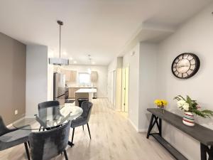 De Executive Luxury Home
