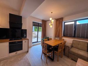 Luxury Apartments C