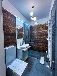 Luxury Apartments C