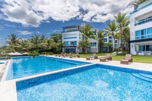 Arenas Beachfront Condos!