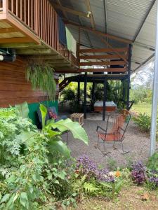 Berakam Pura Vida Near La Fortuna