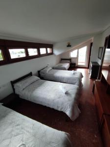 Chalet indepediente con jardin y vistas unicas