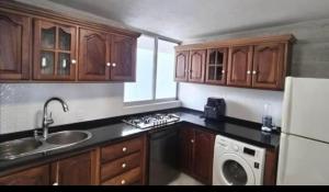 Spacious apartment in Manzanillo right on the beach