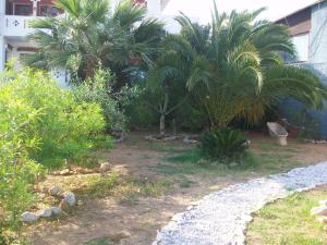Two-Bedroom Apartment with Garden View room in Villa Maria