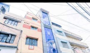 Hotel shree