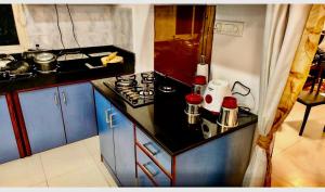 GoMyHome 2 BHK Apartment Close to Candolim Beach