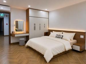 EcoCity Suites BMT