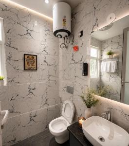 1 Bhk apartment Balcony Bliss Near Medanta