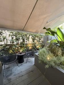 Elysian Hot Tub Suite Piraeus